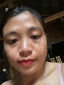 Snapshot of Tryphena chatting on 05-06-26, 11:53 Tryphena online show from 05-06-26, 11:53