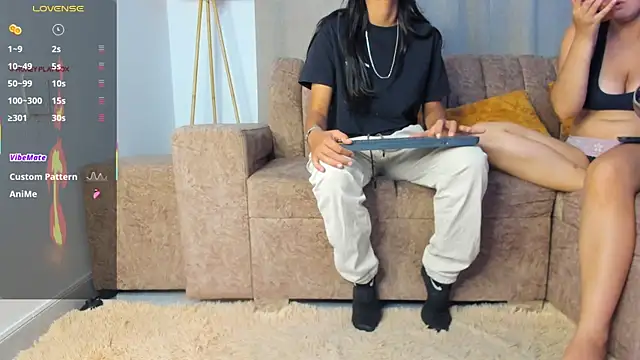 ElizabethAndEliana online show from 07-17-26, 12:46
