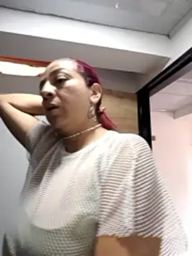 Snapshot of Tumilf chatting on 05-12-26, 05:19 Tumilf online show from 05-12-26, 05:19