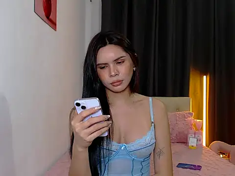 Alexandra Kenn online show from 06-10-26, 09:54