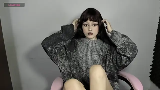 Snapshot of AnaisX0X0 chatting on 05-26-26, 11:03 AnaisX0X0 online show from 05-26-26, 11:03
