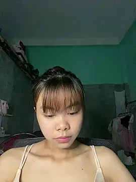 Snapshot of Cry_sexy chatting on 07-14-26, 07:31 Cry sexy online show from 07-14-26, 07:31