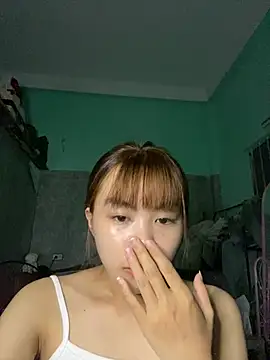 Snapshot of Cry_sexy chatting on 07-18-26, 05:21 Cry sexy online show from 07-18-26, 05:21