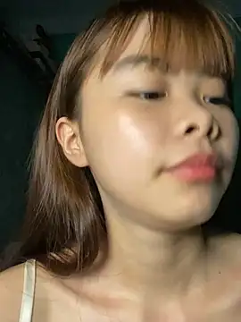 Snapshot of Cry_sexy chatting on 07-23-26, 05:09 Cry sexy online show from 07-23-26, 05:09
