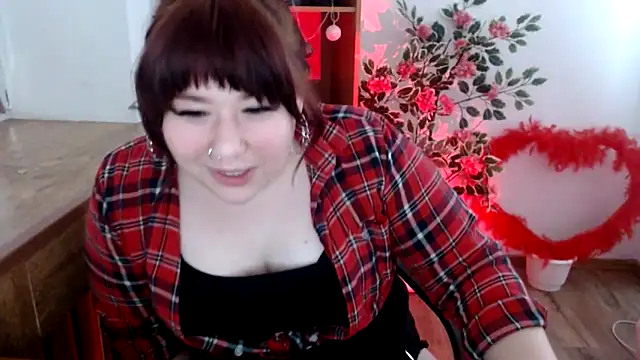 Snapshot of KarolinasHot chatting on 05-29-26, 06:58 KarolinasHot online show from 05-29-26, 06:58