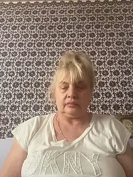 Snapshot of AnastasiaGrey777 chatting on 06-27-26, 02:01 AnastasiaGrey777 online show from 06-27-26, 02:01