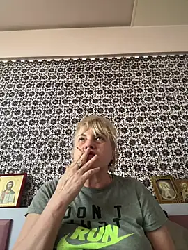 Snapshot of AnastasiaGrey777 chatting on 06-21-26, 05:02 AnastasiaGrey777 online show from 06-21-26, 05:02