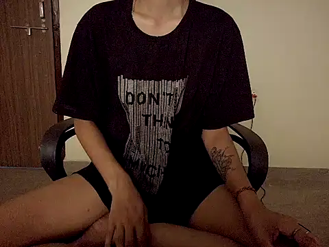 Snapshot of Sexyrossy7 chatting on 06-14-26, 08:21 Sexyrossy7 online show from 06-14-26, 08:21