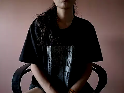 Snapshot of Sexyrossy7 chatting on 06-16-26, 08:14 Sexyrossy7 online show from 06-16-26, 08:14