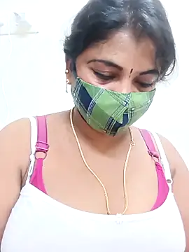 Snapshot of Tamil-bhava chatting on 05-11-26, 04:59 Tamil-bhava online show from 05-11-26, 04:59