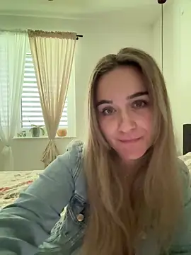LillyStarr online show from 06-11-26, 08:44