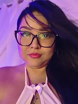 Im DianaNoir online show from 06-26-26, 01:00