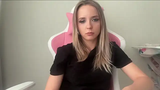 SisiBunny online show from 06-11-26, 04:37