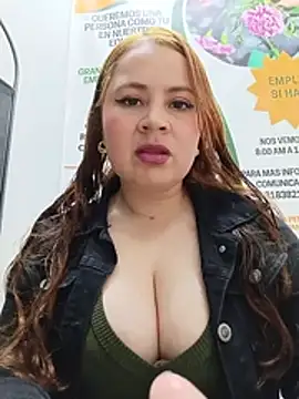 Snapshot of VANESSA__28 chatting on 07-01-26, 04:07 VANESSA 28 online show from 07-01-26, 04:07
