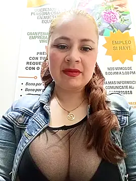 Snapshot of VANESSA__28 chatting on 06-25-26, 04:12 VANESSA 28 online show from 06-25-26, 04:12