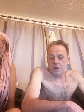 Snapshot of MissVegas chatting on 05-15-26, 08:51 MissVegas online show from 05-15-26, 08:51