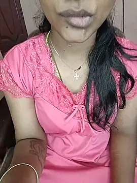 Snapshot of Tamil__Thara003 chatting on 07-30-26, 06:01 Tamil Thara003 online show from 07-30-26, 06:01