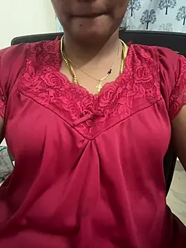Snapshot of Tamil__Thara003 chatting on 07-10-26, 06:52 Tamil Thara003 online show from 07-10-26, 06:52