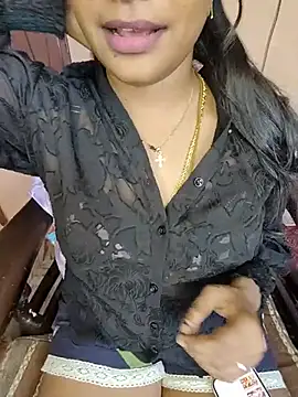 Snapshot of Tamil__Thara003 chatting on 07-12-26, 03:40 Tamil Thara003 online show from 07-12-26, 03:40