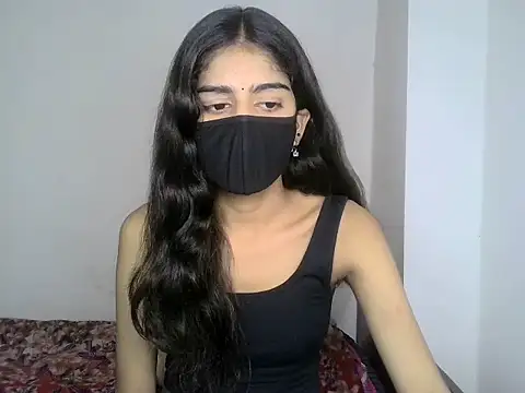 Snapshot of SASSY__BABY_ chatting on 06-17-26, 06:02 SASSY BABY online show from 06-17-26, 06:02