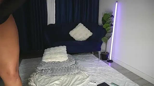 Snapshot of ChrystalCade chatting on 07-05-26, 08:59 ChrystalCade online show from 07-05-26, 08:59