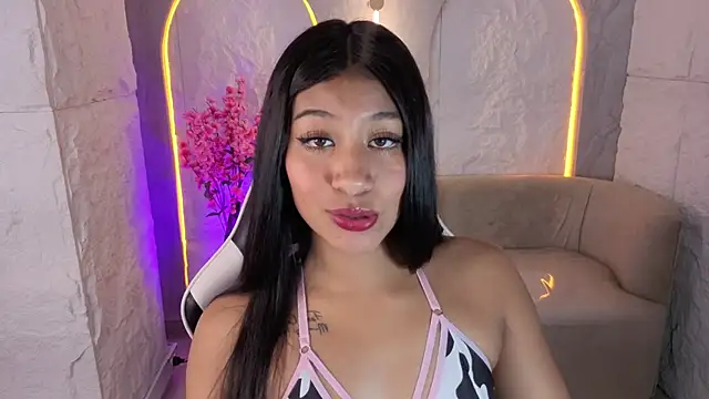 Snapshot of Canela_savage_tx chatting on 06-07-26, 01:05 Canela savage tx online show from 06-07-26, 01:05