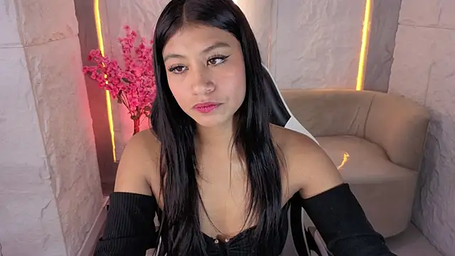 Snapshot of Canela_savage_tx chatting on 06-04-26, 07:40 Canela savage tx online show from 06-04-26, 07:40