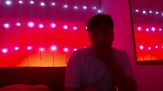 Wildseductor1 online show from 05-08-26, 09:40