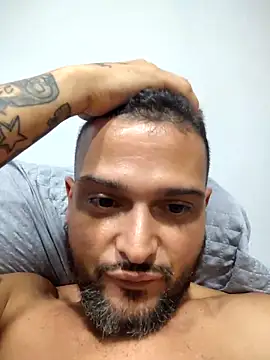 Lucasnono online show from 05-07-26, 02:49