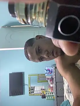 luis0570 online show from 06-07-26, 02:17