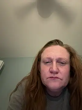 Snapshot of Kellilyn10 chatting on 05-23-26, 06:34 Kellilyn10 online show from 05-23-26, 06:34