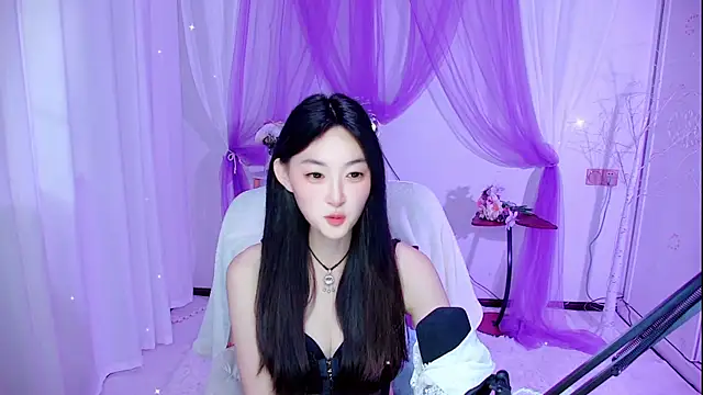 Snapshot of Tili_Lucky chatting on 08-04-26, 12:59 Tili Lucky online show from 08-04-26, 12:59