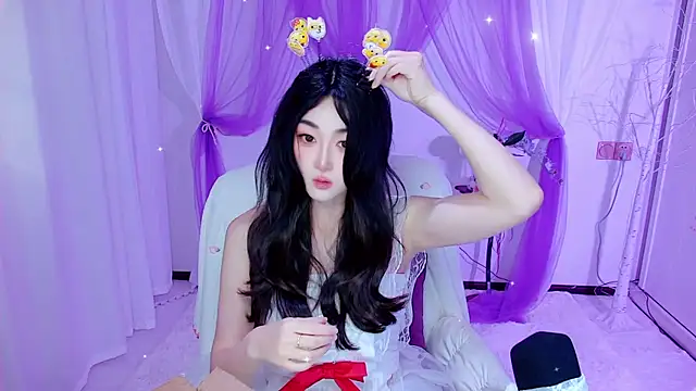 Snapshot of Tili_Lucky chatting on 06-28-26, 01:12 Tili Lucky online show from 06-28-26, 01:12