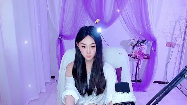 Snapshot of Tili_Lucky chatting on 06-22-26, 03:25 Tili Lucky online show from 06-22-26, 03:25