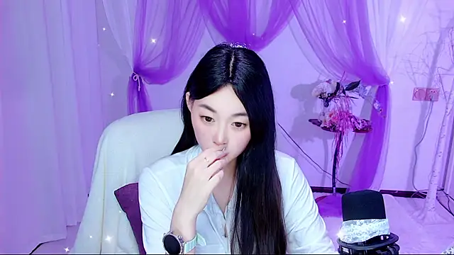 Snapshot of Tili_Lucky chatting on 07-07-26, 11:14 Tili Lucky online show from 07-07-26, 11:14