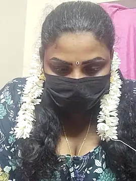 Snapshot of tamilkavitha123 chatting on 07-19-26, 05:53 tamilkavitha123 online show from 07-19-26, 05:53