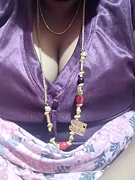 Snapshot of tamilkavitha123 chatting on 05-31-26, 04:57 tamilkavitha123 online show from 05-31-26, 04:57