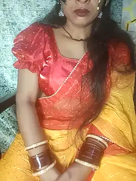 Snapshot of Juli_80 chatting on 05-30-26, 03:28 Juli 80 online show from 05-30-26, 03:28