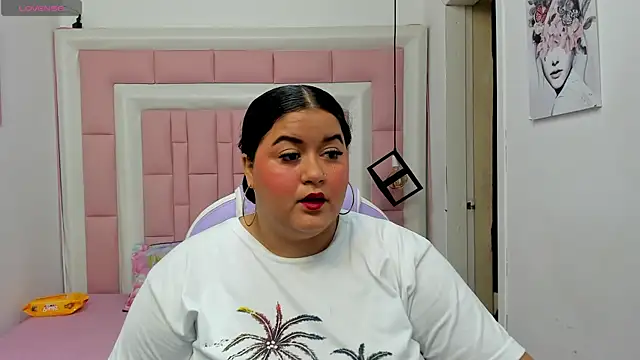 Princess Xoxo online show from 06-12-26, 01:20