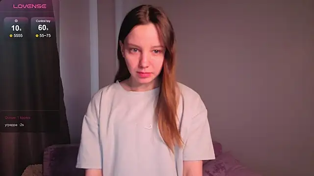 Snapshot of lolytaberry chatting on 05-12-26, 01:35 lolytaberry online show from 05-12-26, 01:35
