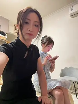 Snapshot of huihui_520 chatting on 06-04-26, 06:07 huihui 520 online show from 06-04-26, 06:07