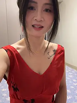 Snapshot of huihui_520 chatting on 06-30-26, 06:35 huihui 520 online show from 06-30-26, 06:35
