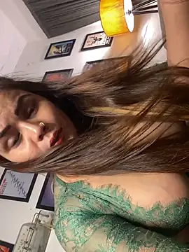 Snapshot of Leena_singh chatting on 06-19-26, 05:52 Leena singh online show from 06-19-26, 05:52