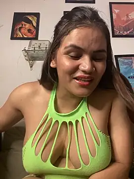 Snapshot of Leena_singh chatting on 06-06-26, 06:46 Leena singh online show from 06-06-26, 06:46
