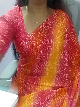 Snapshot of silksmitha- chatting on 07-03-26, 12:55 silksmitha- online show from 07-03-26, 12:55