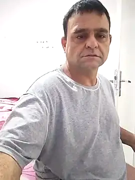 Snapshot of CasalCoupeBrasil chatting on 07-06-26, 04:41 CasalCoupeBrasil online show from 07-06-26, 04:41
