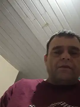 Snapshot of CasalCoupeBrasil chatting on 06-27-26, 03:29 CasalCoupeBrasil online show from 06-27-26, 03:29