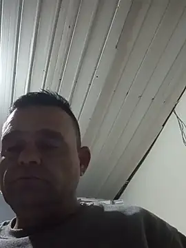 Snapshot of CasalCoupeBrasil chatting on 05-21-26, 07:50 CasalCoupeBrasil online show from 05-21-26, 07:50