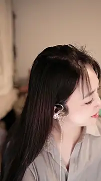 Snapshot of singer-wenwan chatting on 06-08-26, 01:00 singer-wenwan online show from 06-08-26, 01:00