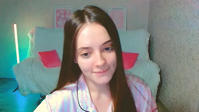 Snapshot of SiennaMia chatting on 06-04-26, 03:49 SiennaMia online show from 06-04-26, 03:49